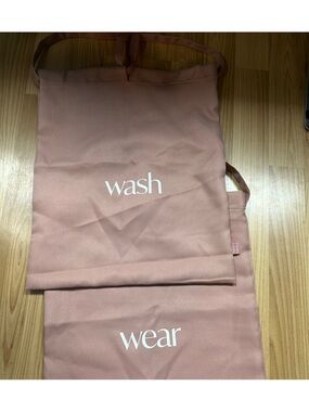 Handy Pantry Pink 'Wash' Travel Laundry Bag Set